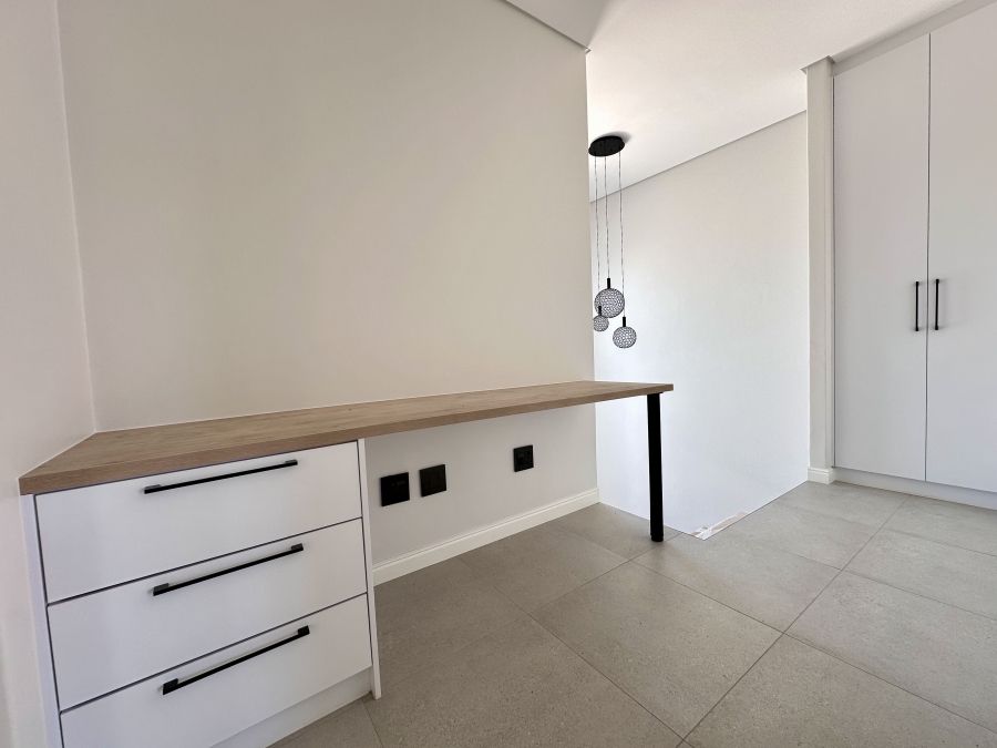 4 Bedroom Property for Sale in Sandown Western Cape